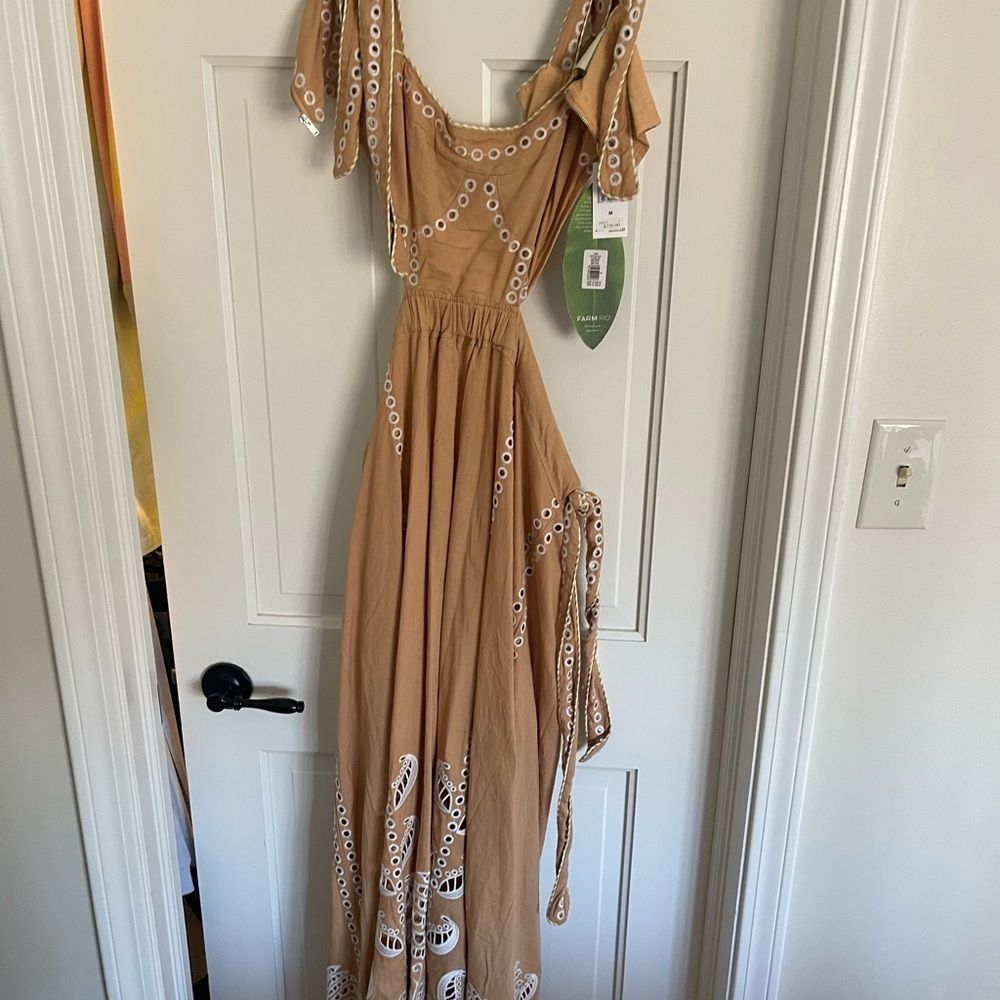 FARM Rio Sand Richilieu Midi Dress